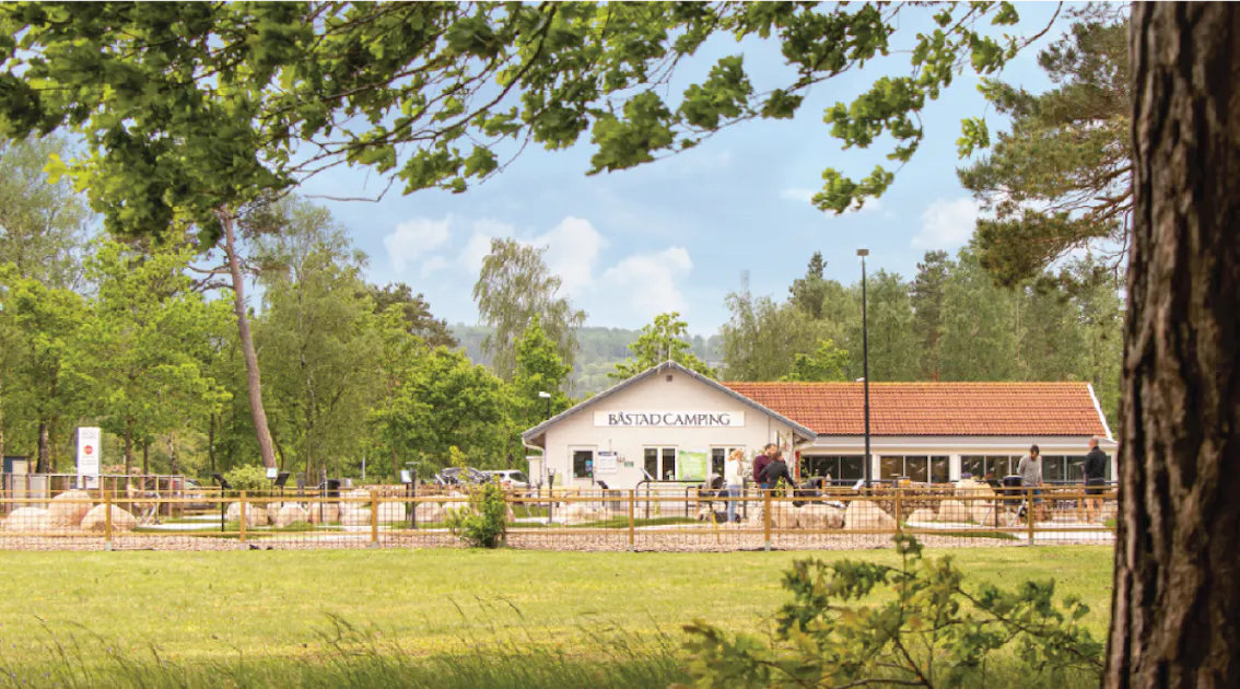 camp anhnger Van-Haltestelle Camping Anhnger mit Dachzelt  VAN-HALTESTELLE