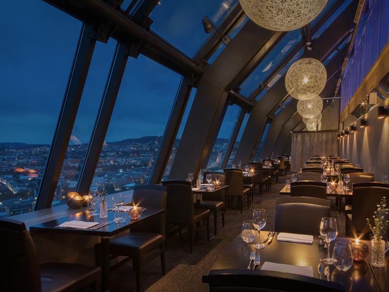 34th Restaurant om kvelden