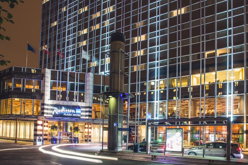 Inngang til Radisson Blu Plaza