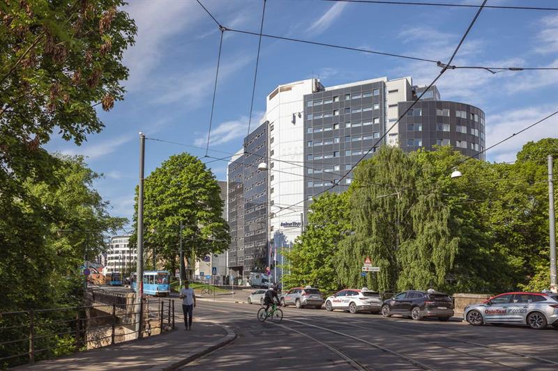 Anker Hotel sett fra Nybrua-broen