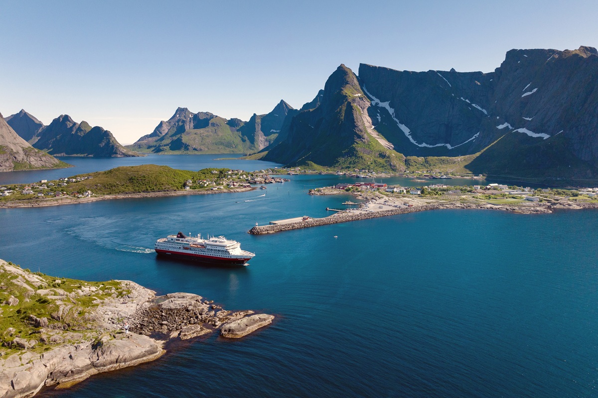 Hero-banner-background