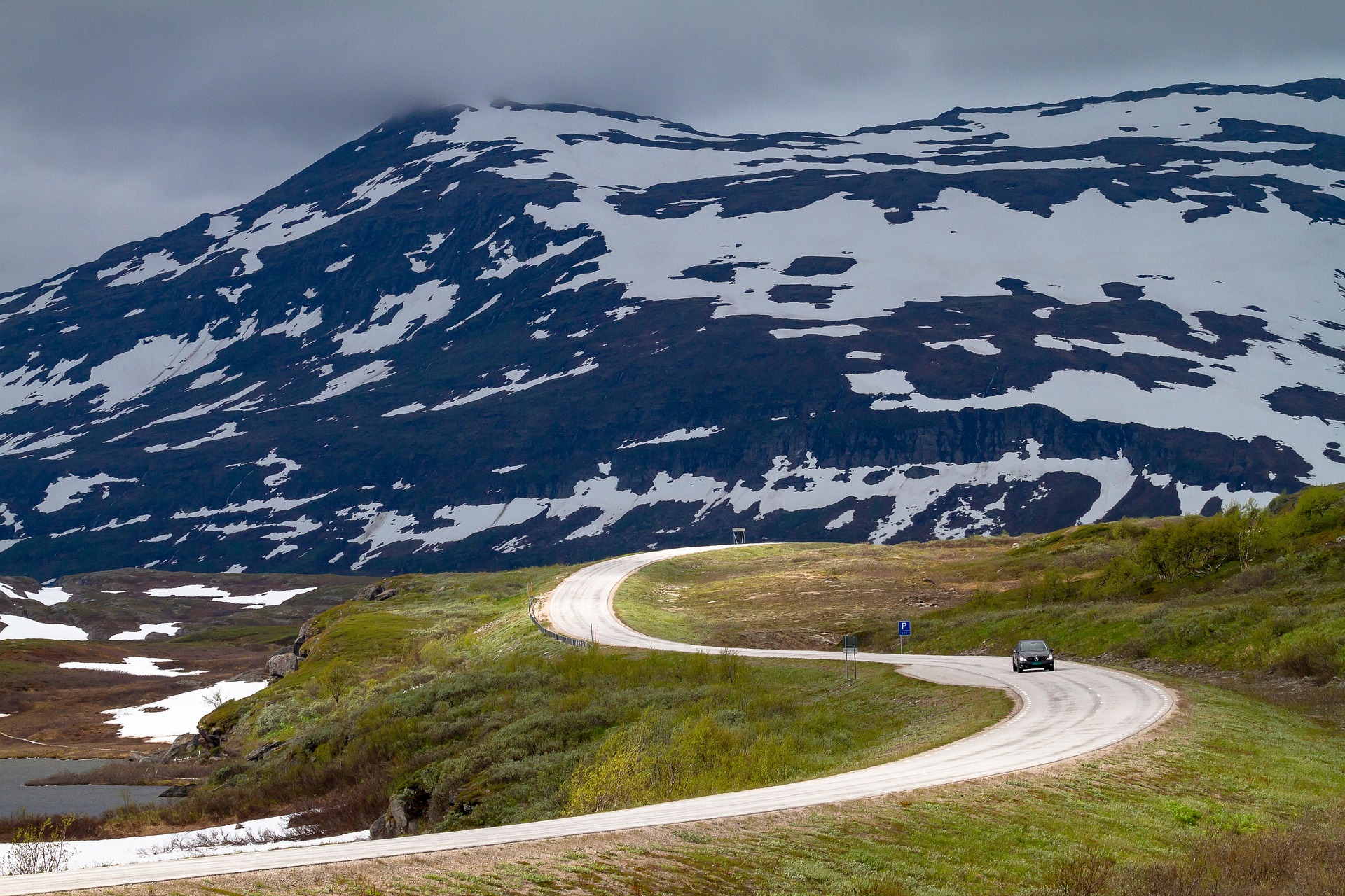 Hero-banner-background