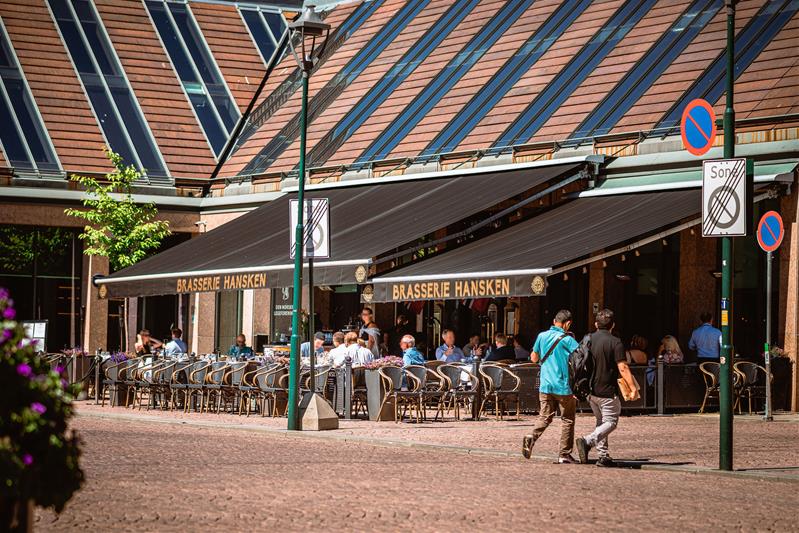 Utsiden av Brasserie Hansken