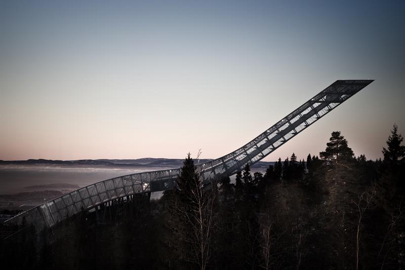 Holmenkollen-hoppetårnet