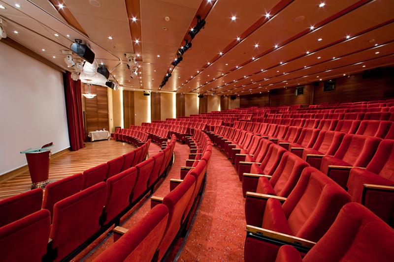 Kino og auditorium.
