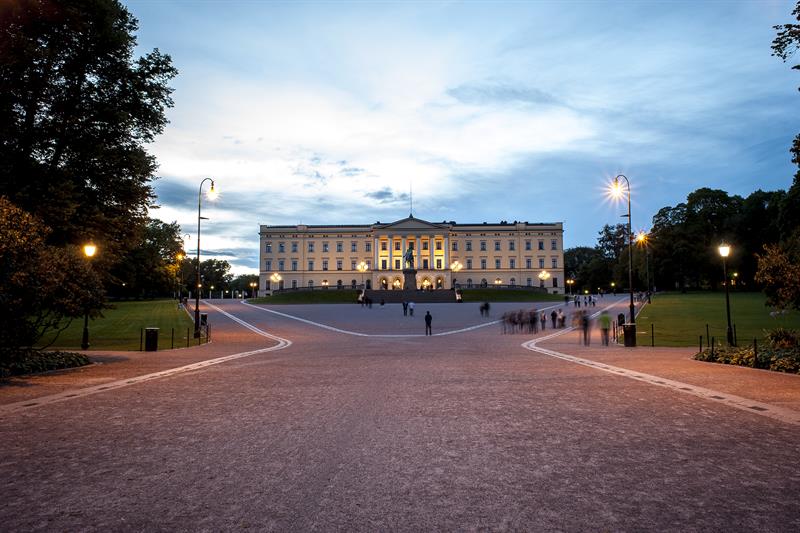Slottet om kvelden