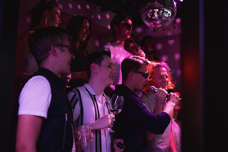 HALLOi Karaoke