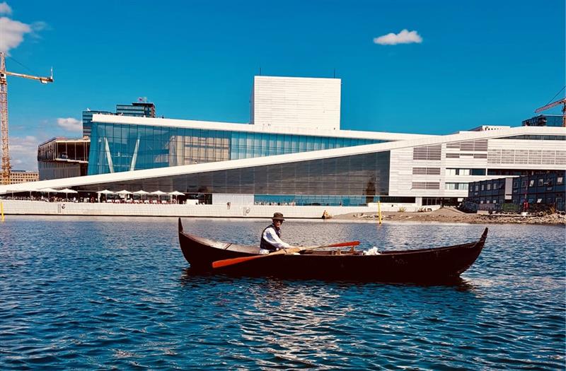 Åretak - Viking Rowboat Rental