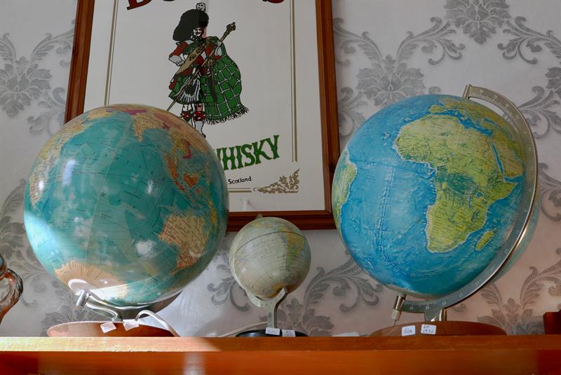To vintage-glober