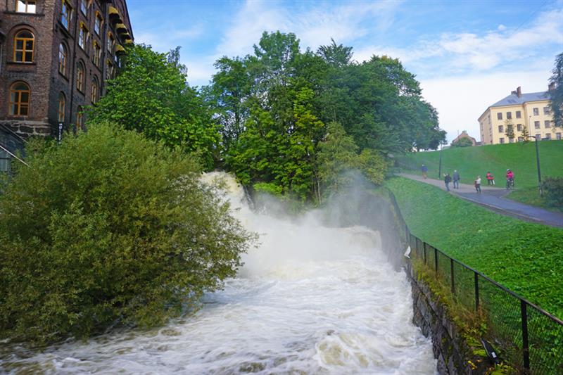 Lower Vøyenfoss.