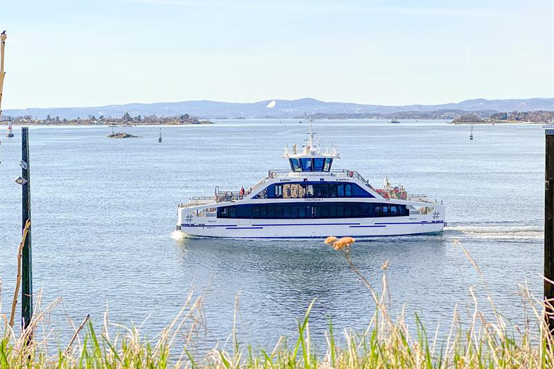 Stor elektrisk ferge på Oslofjorden
