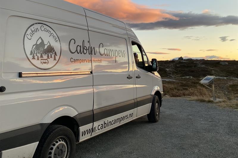Cabin Bobil i morgenlys