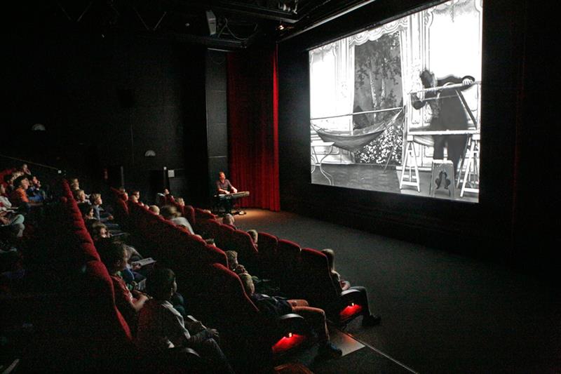 Stumfilmkonsert