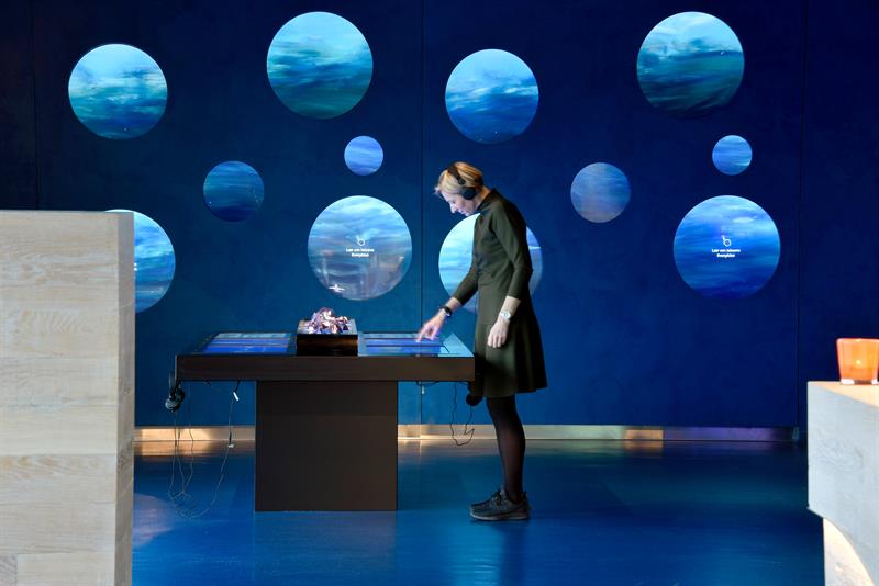 læringssenter med informasjonsmateriell om laks