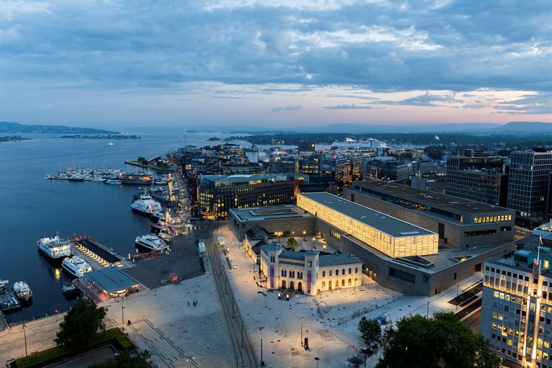 Nasjonalmuseet sett fra fugleperspektiv.