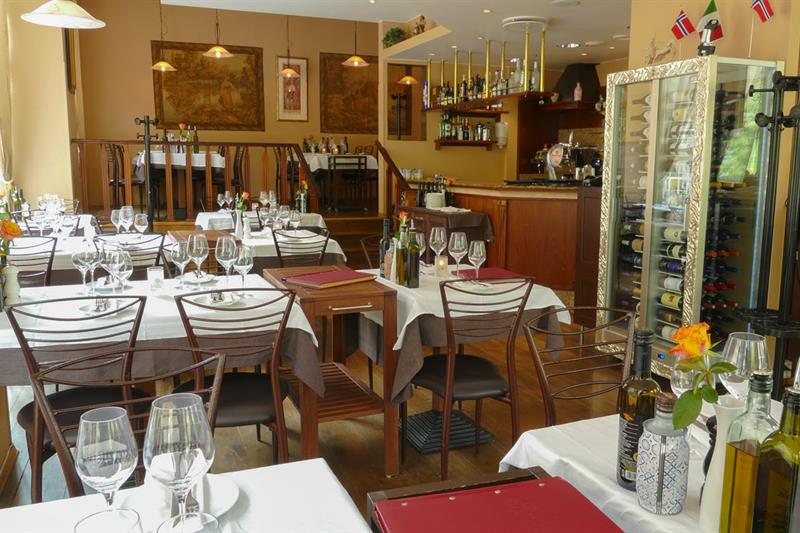 Restaurantinteriør.