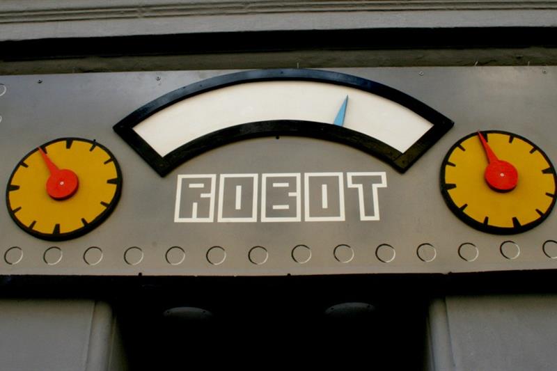 Robot