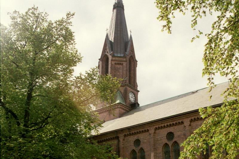 Kirkens utsiden.