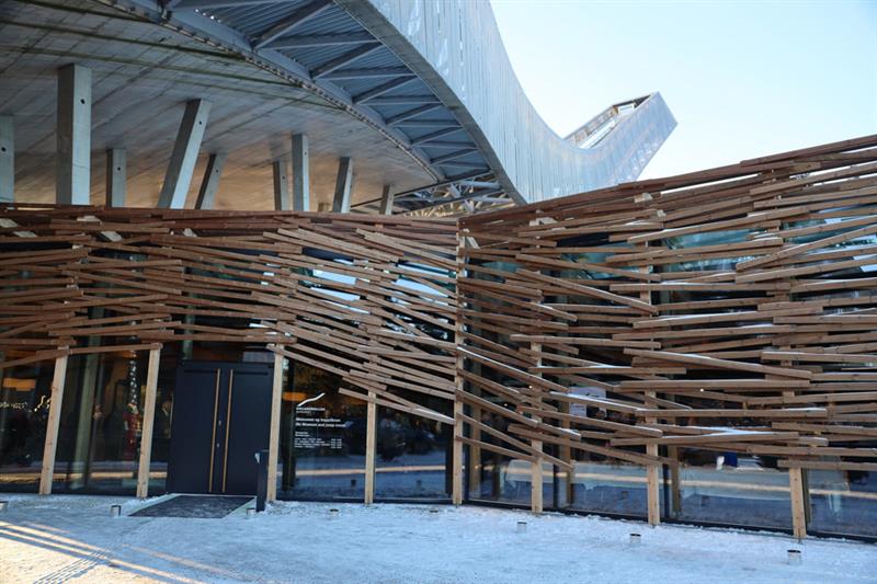 Holmenkollen avec son musée du Ski et son Tremplin