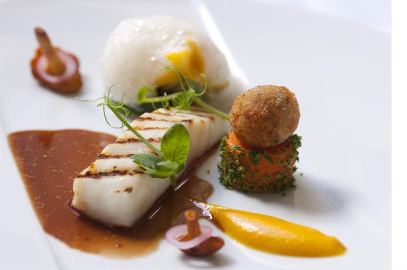 Fargerik fiskerett