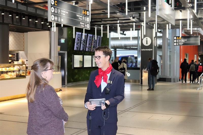 Kundeservicemedarbeider ved Oslo bussterminal