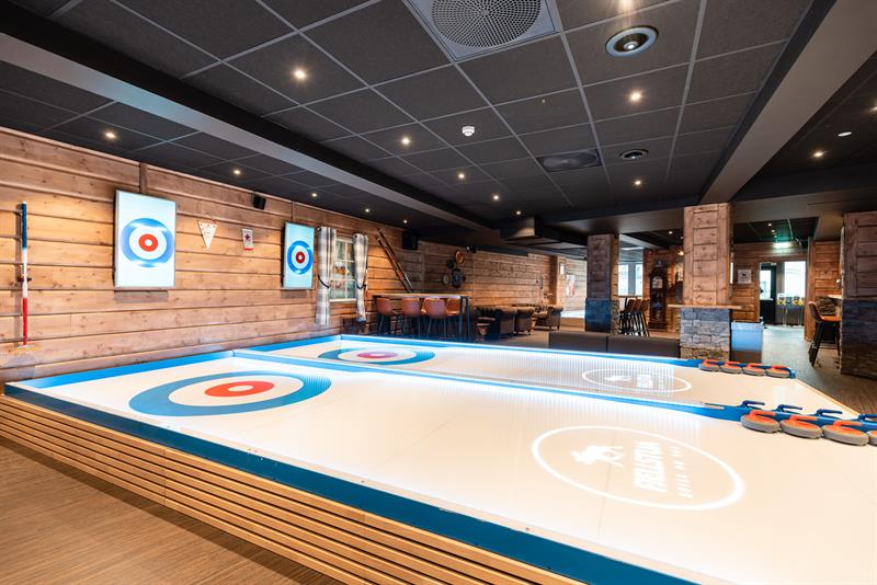 Curlingbane på gaten