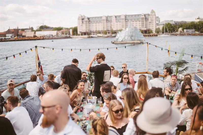 sommerarrangement på MS Bjørvika