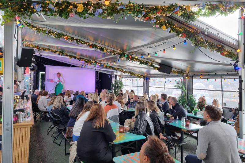 Konferanse og seminar om bord på en båt