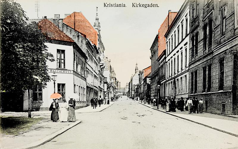 Kirkegaten i gamle dager, på slutten av 1800-tallet/begynnelsen av 1900-tallet.