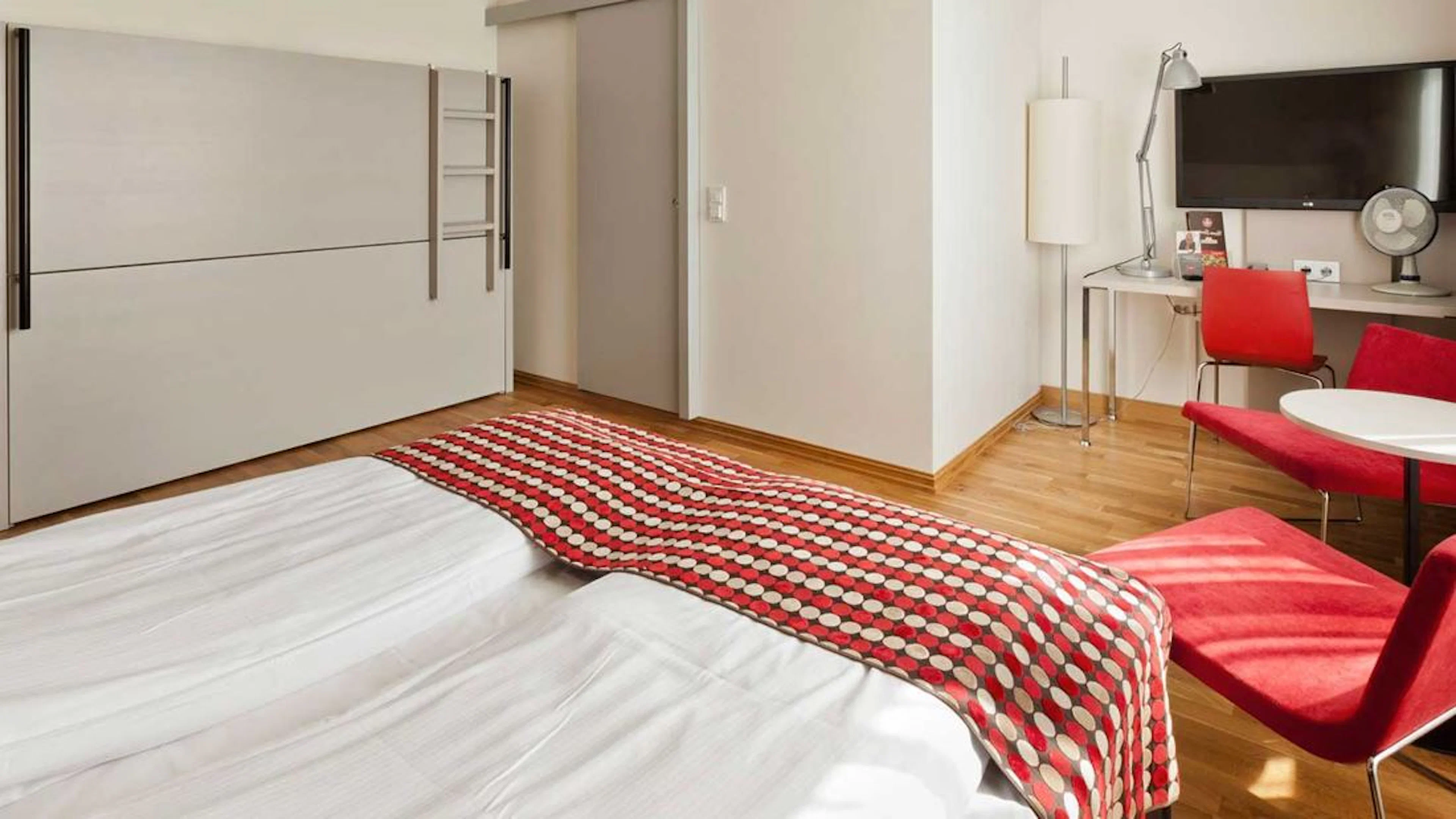 Standard Room Triple/Family