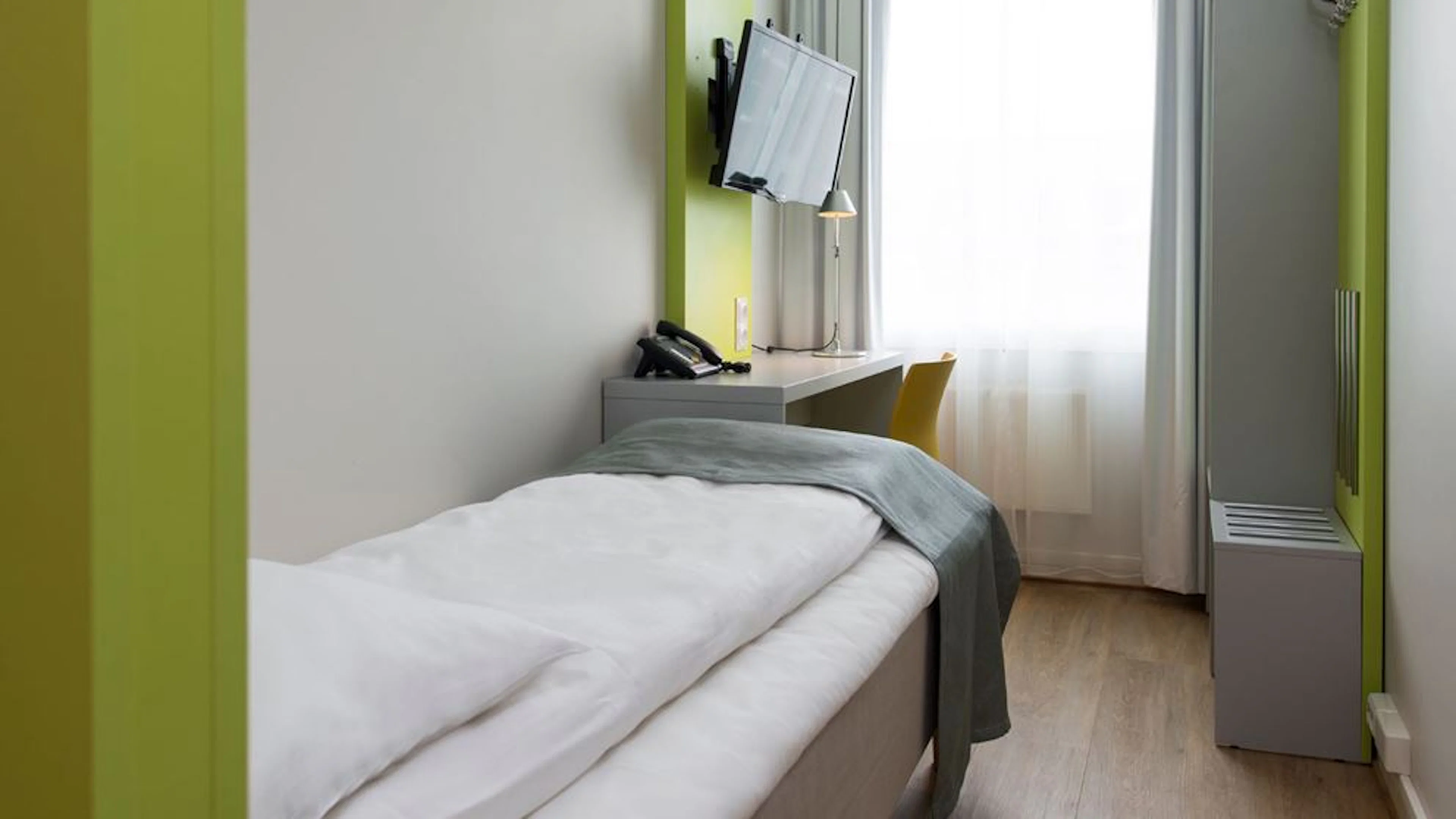 Small Single Room