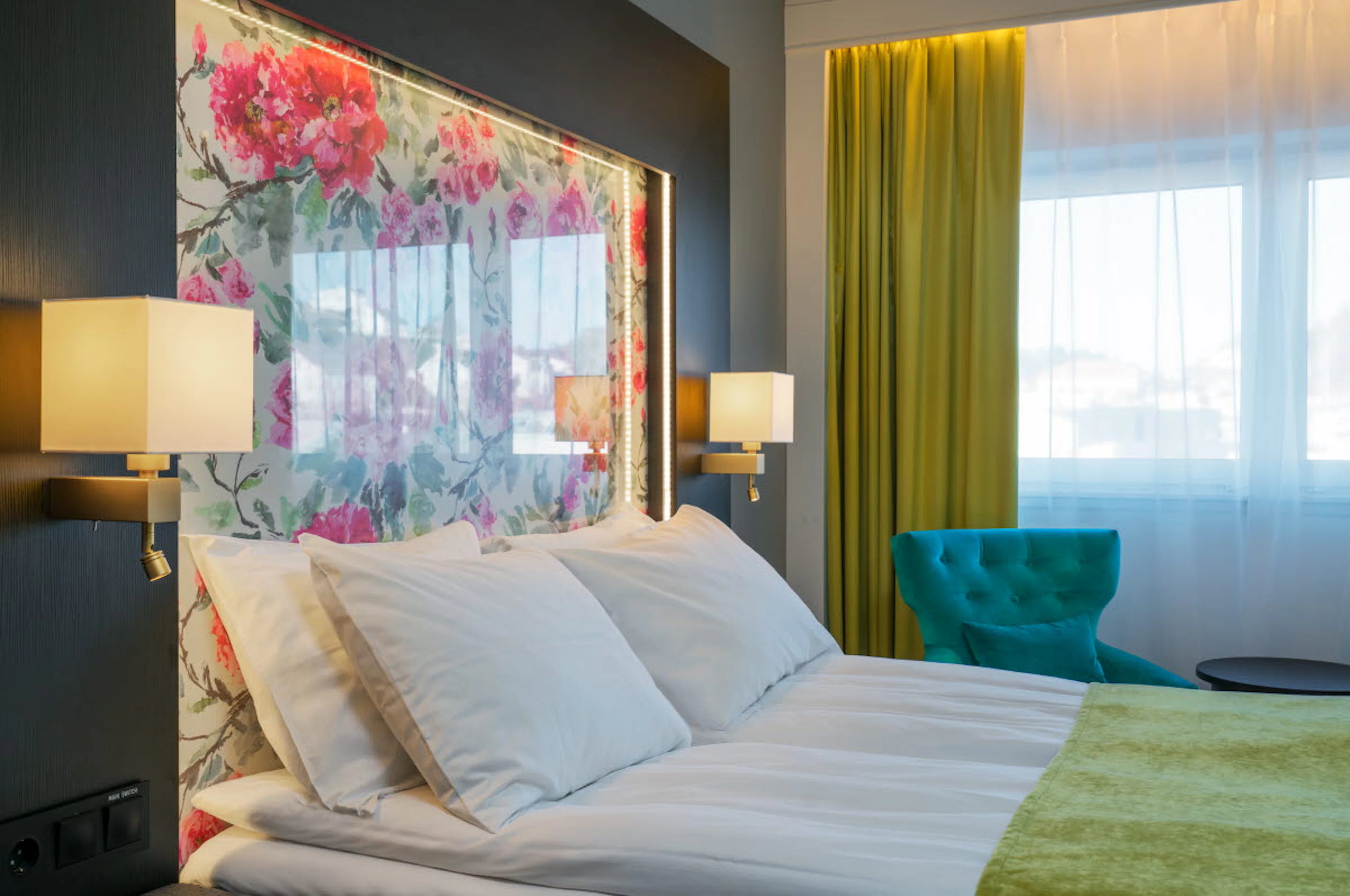Standard Twin Room 