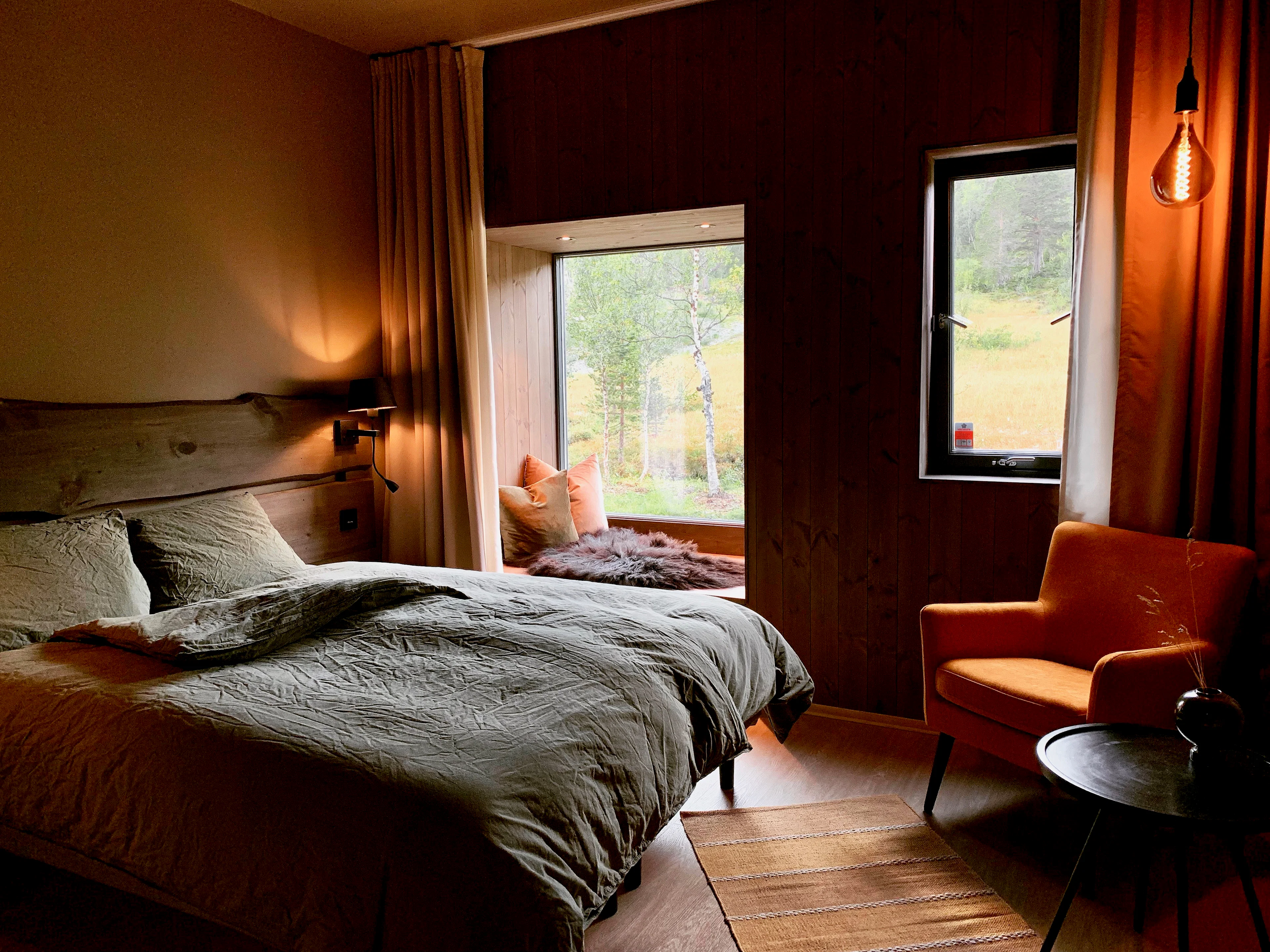 Standard+ Double Room (with Window seat)