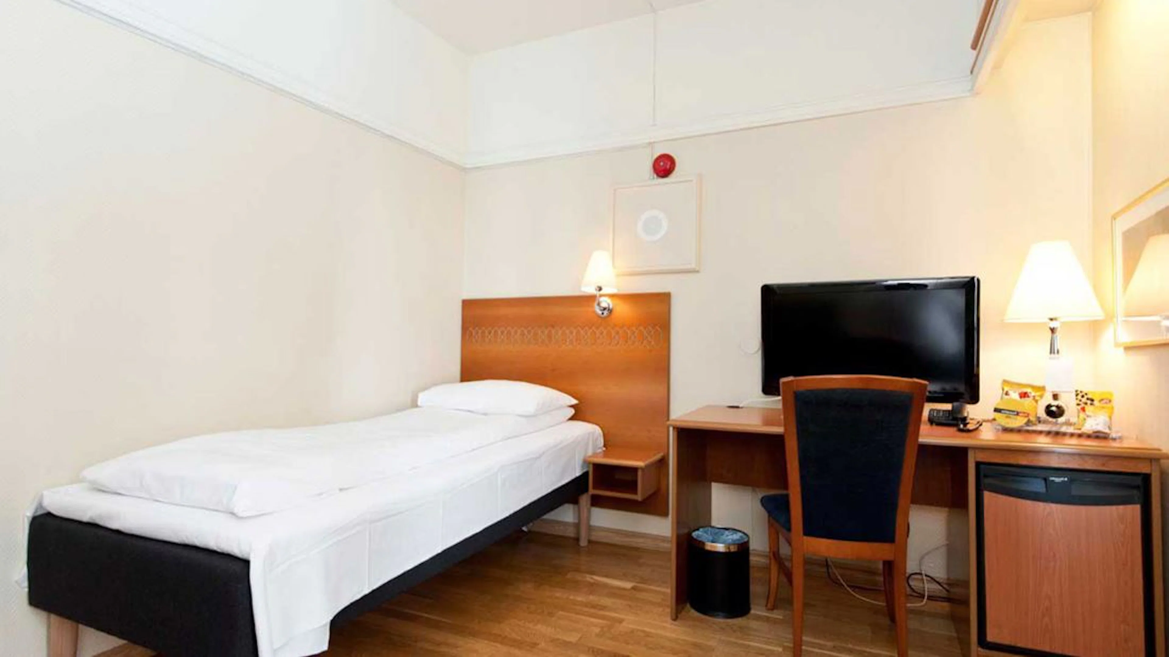 Standard Room Single