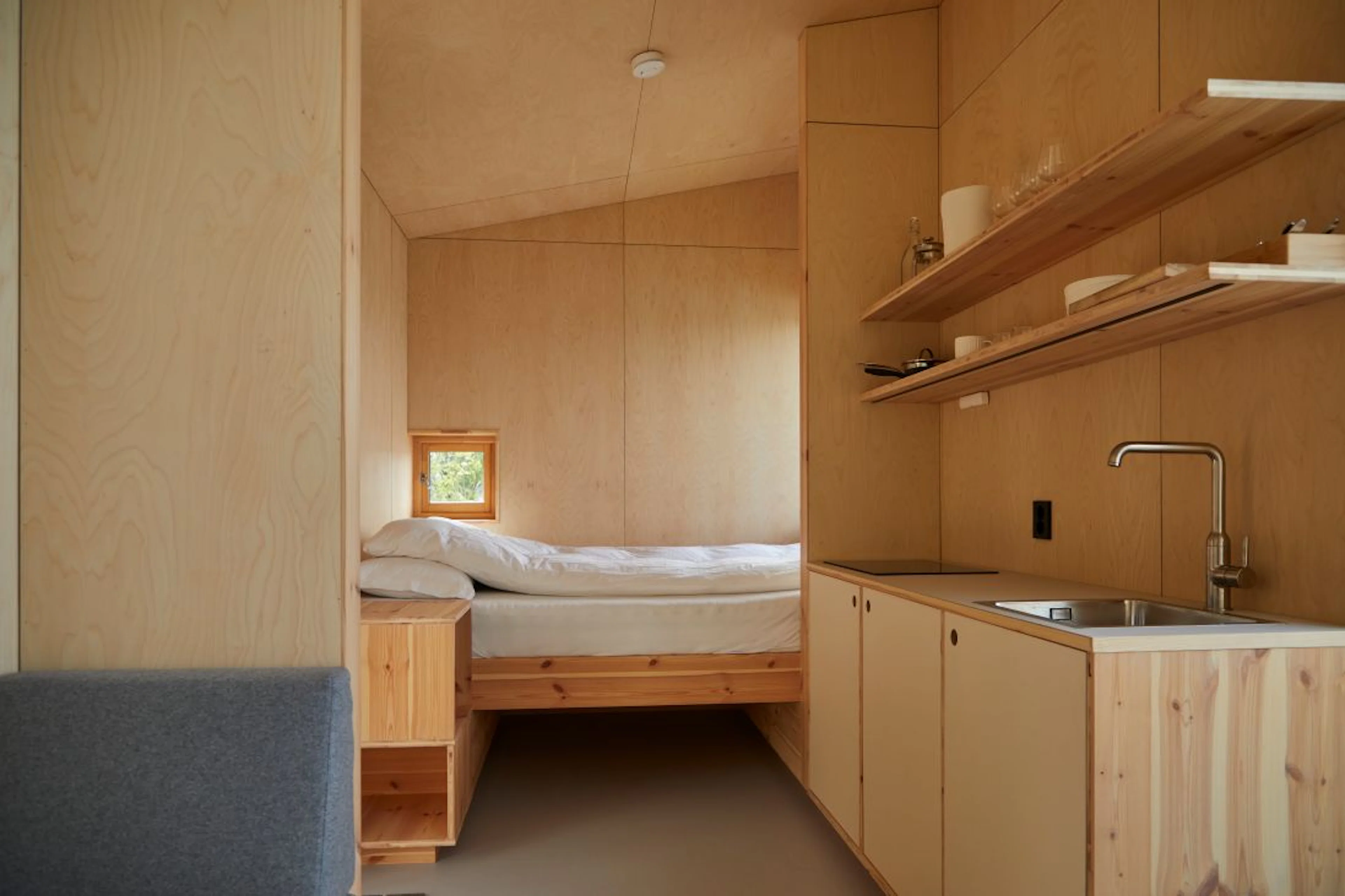 Studio Apartment - Aurora