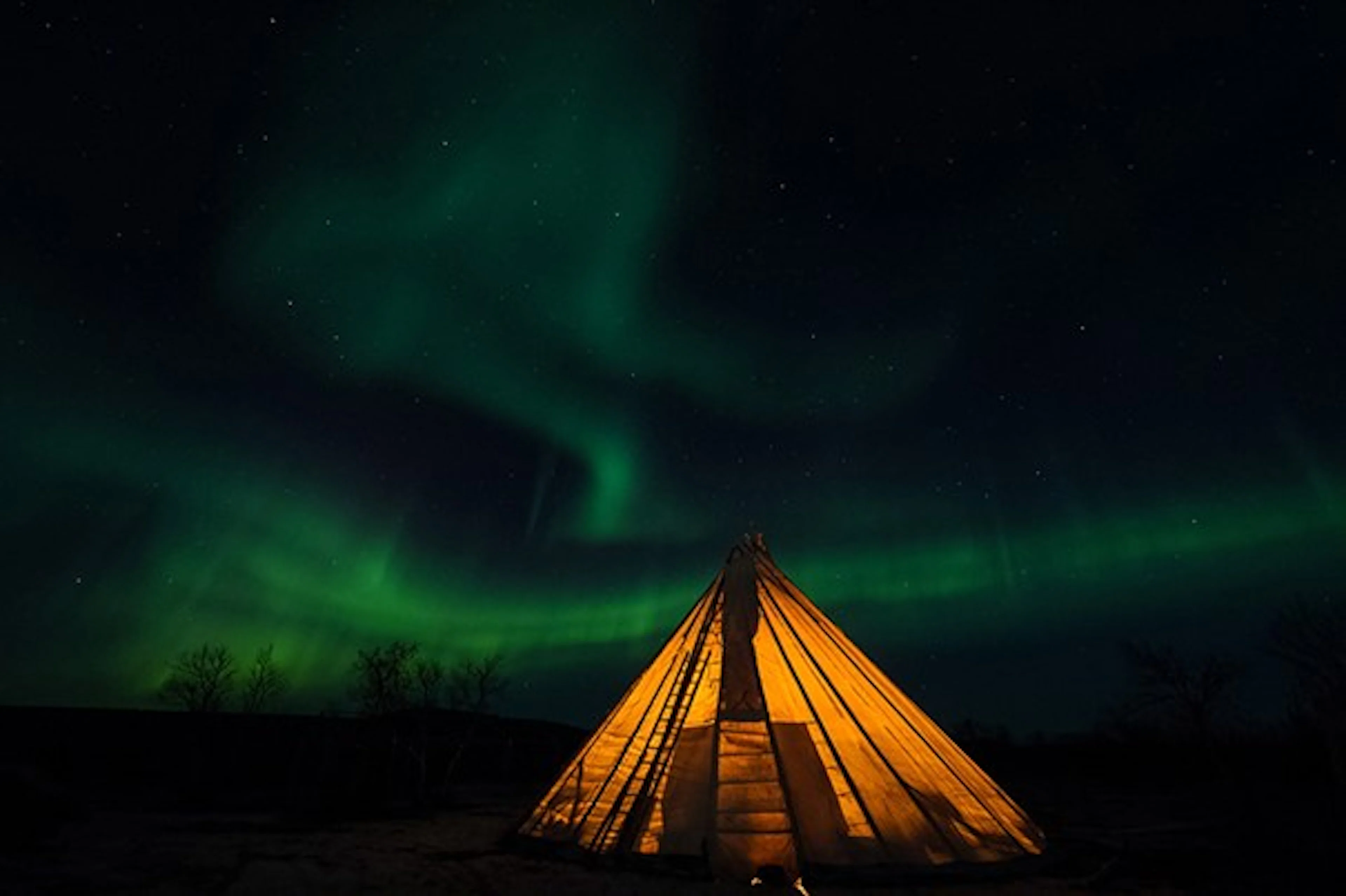 Nordlichter mit dem Schneemobil in Kautokeino