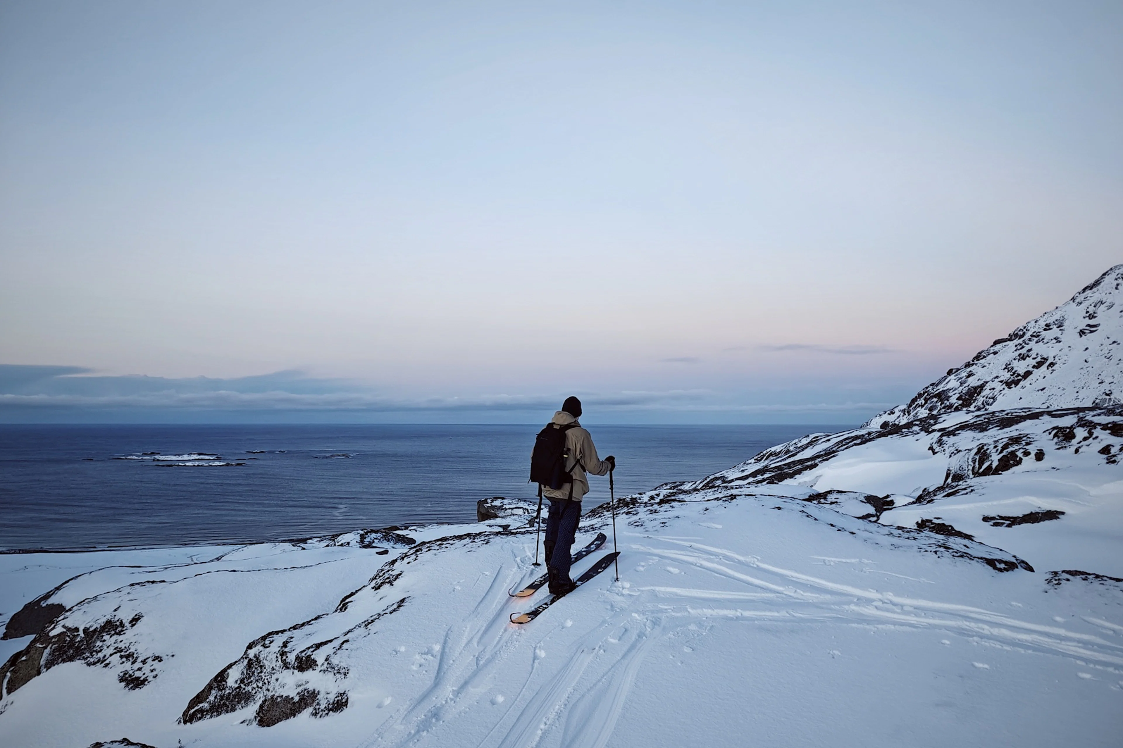 Splitboard- und Bootsverleih-Paket auf den Lofoten