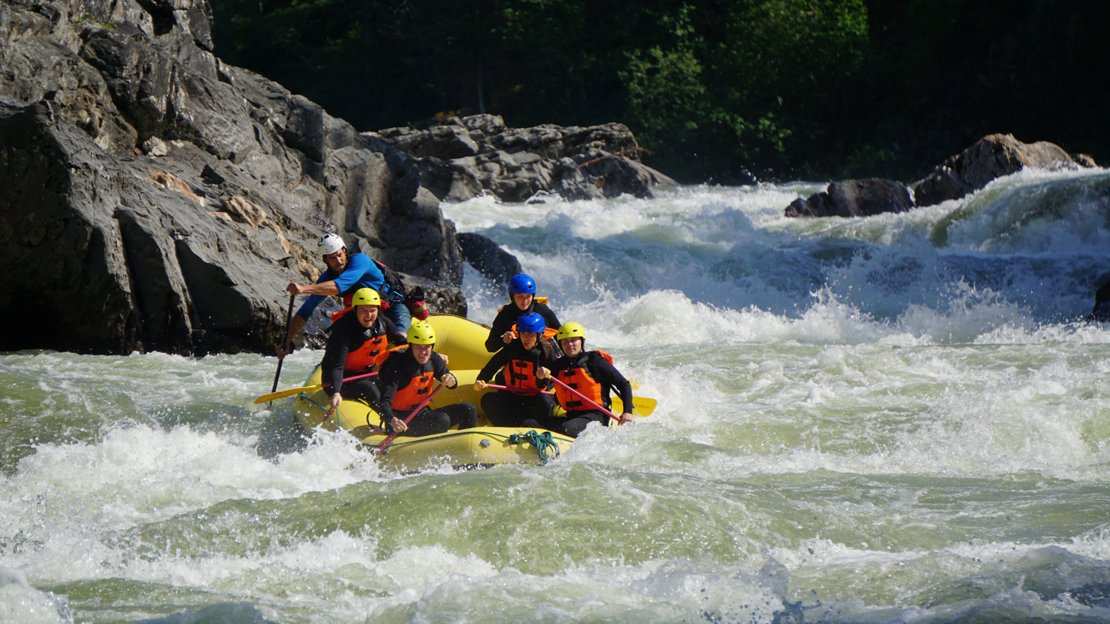 Halbtages-Rafting in Trofors