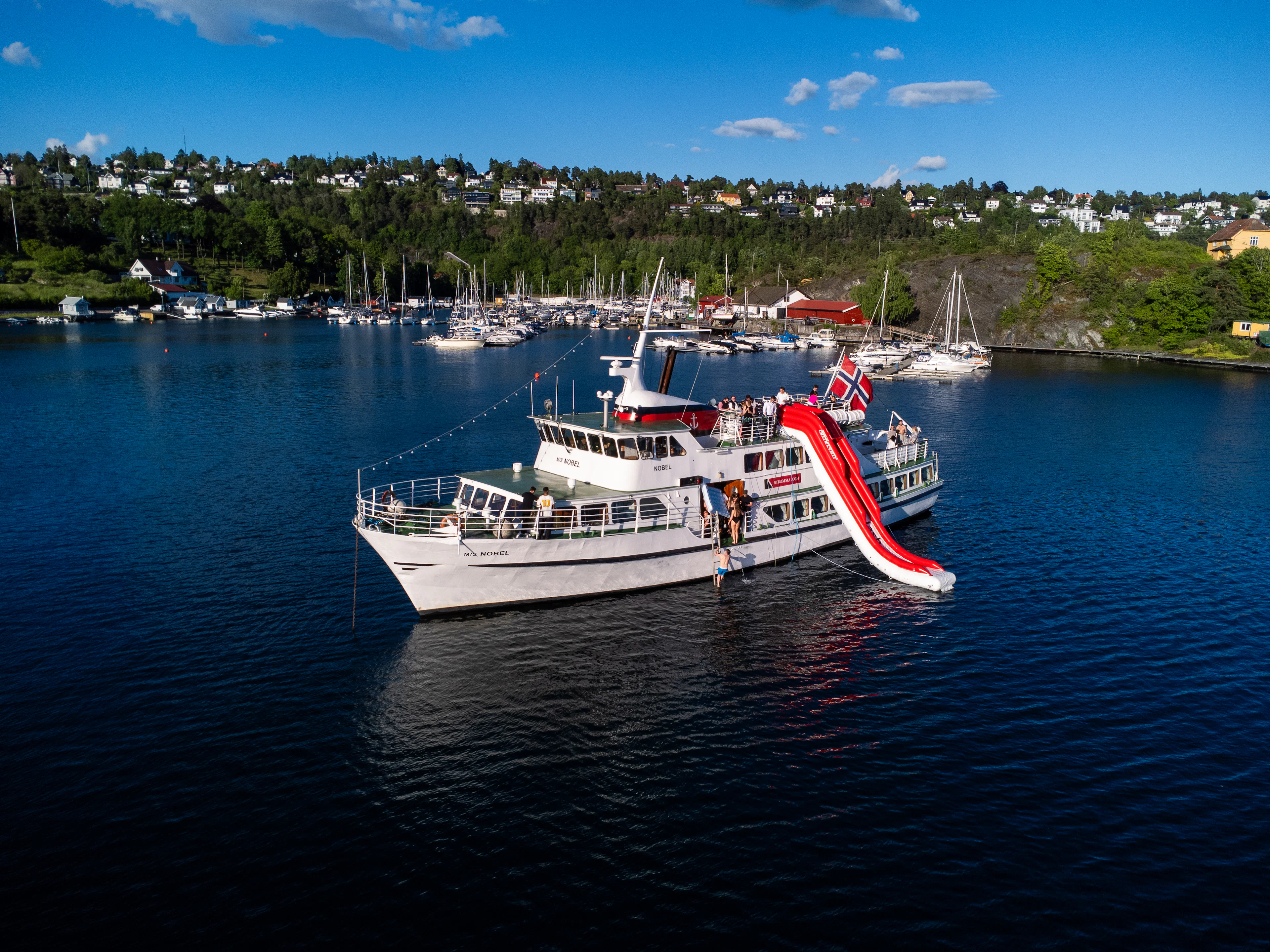 Brunch Cruise with Swimming on the Oslofjord aboard M/S Nobel