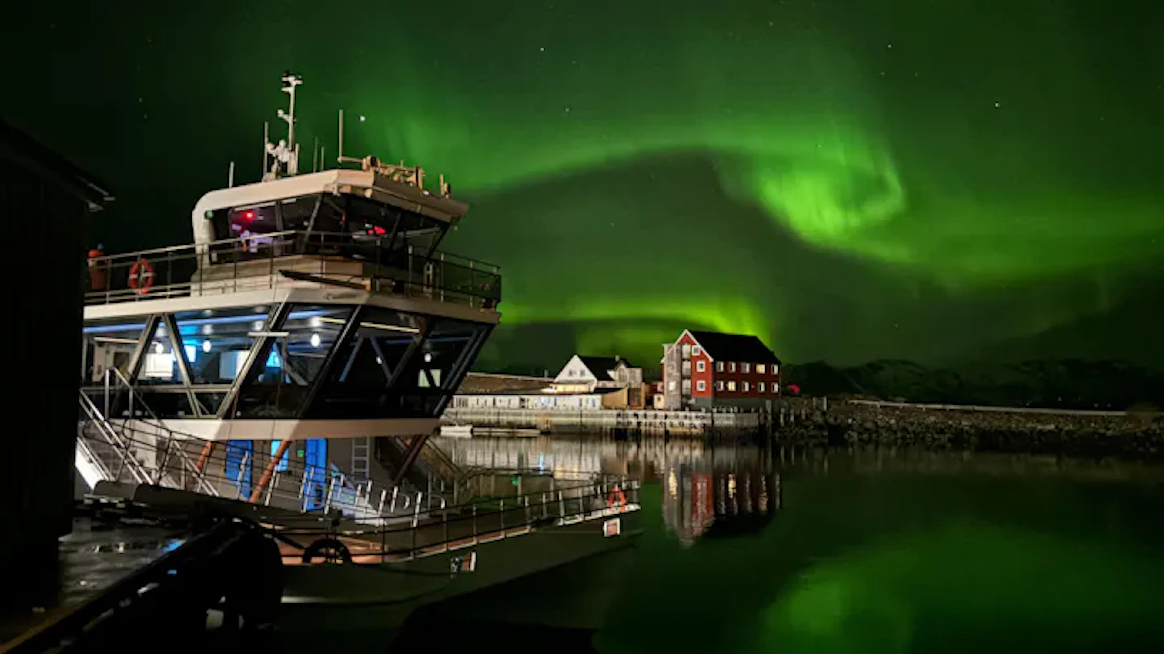 Bodø - Nordlichter-Kreuzfahrt mit Brim Explorer