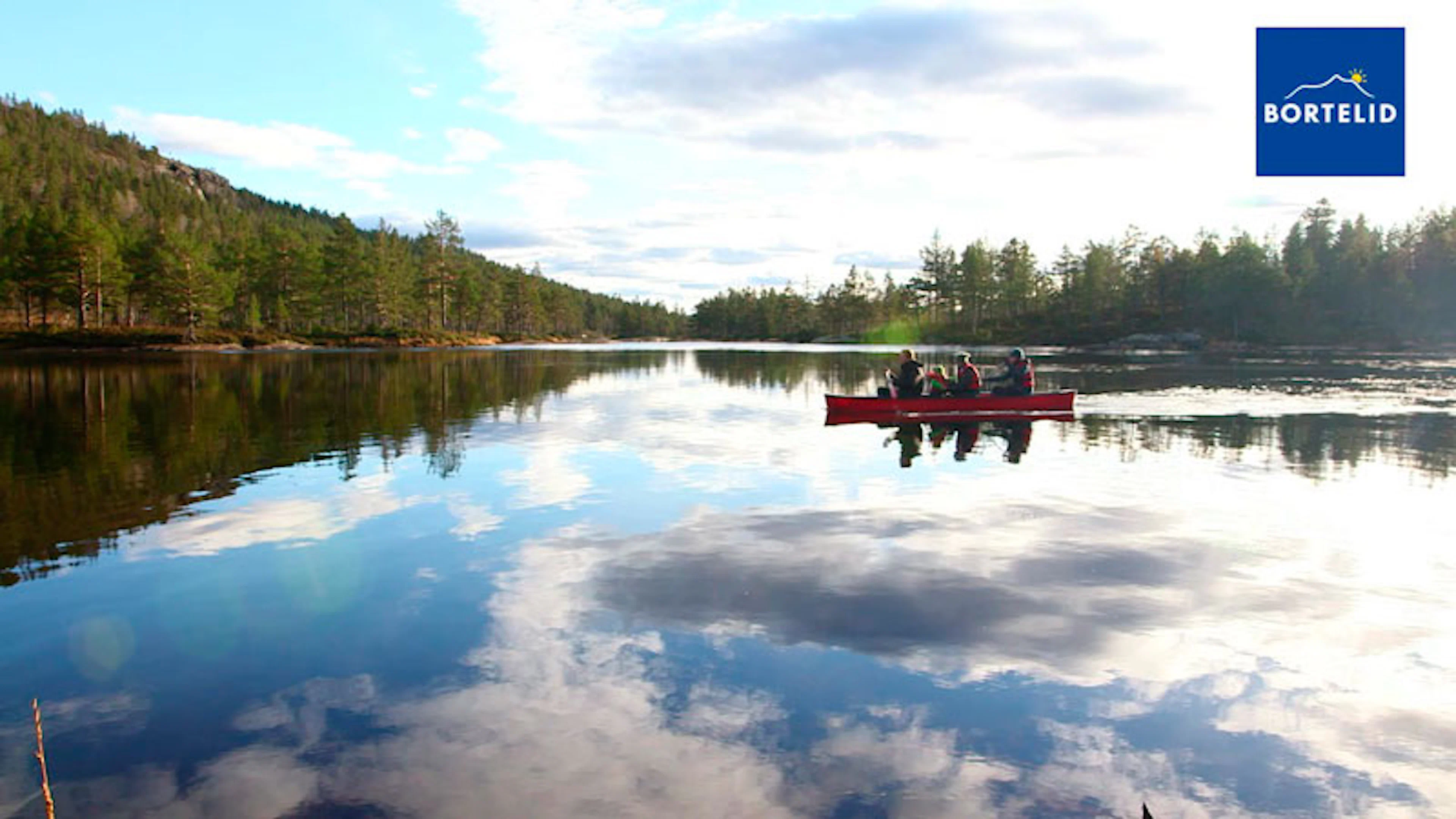 Canoe and Kayakking at Bortelid