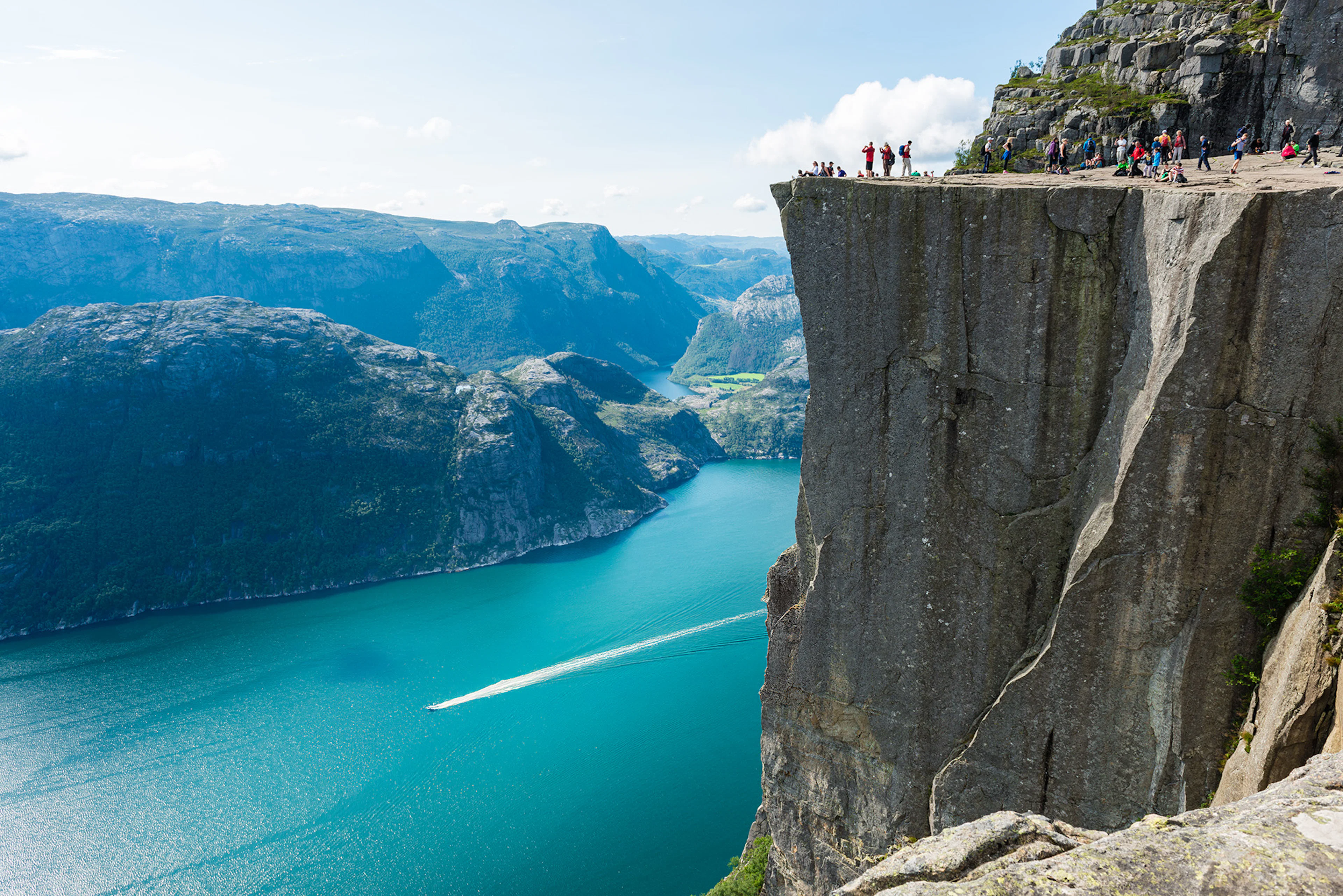 Von Stavanger aus: Lysefjord RIB-Safari: Pulpit Rock, Wasserfälle und mehr
