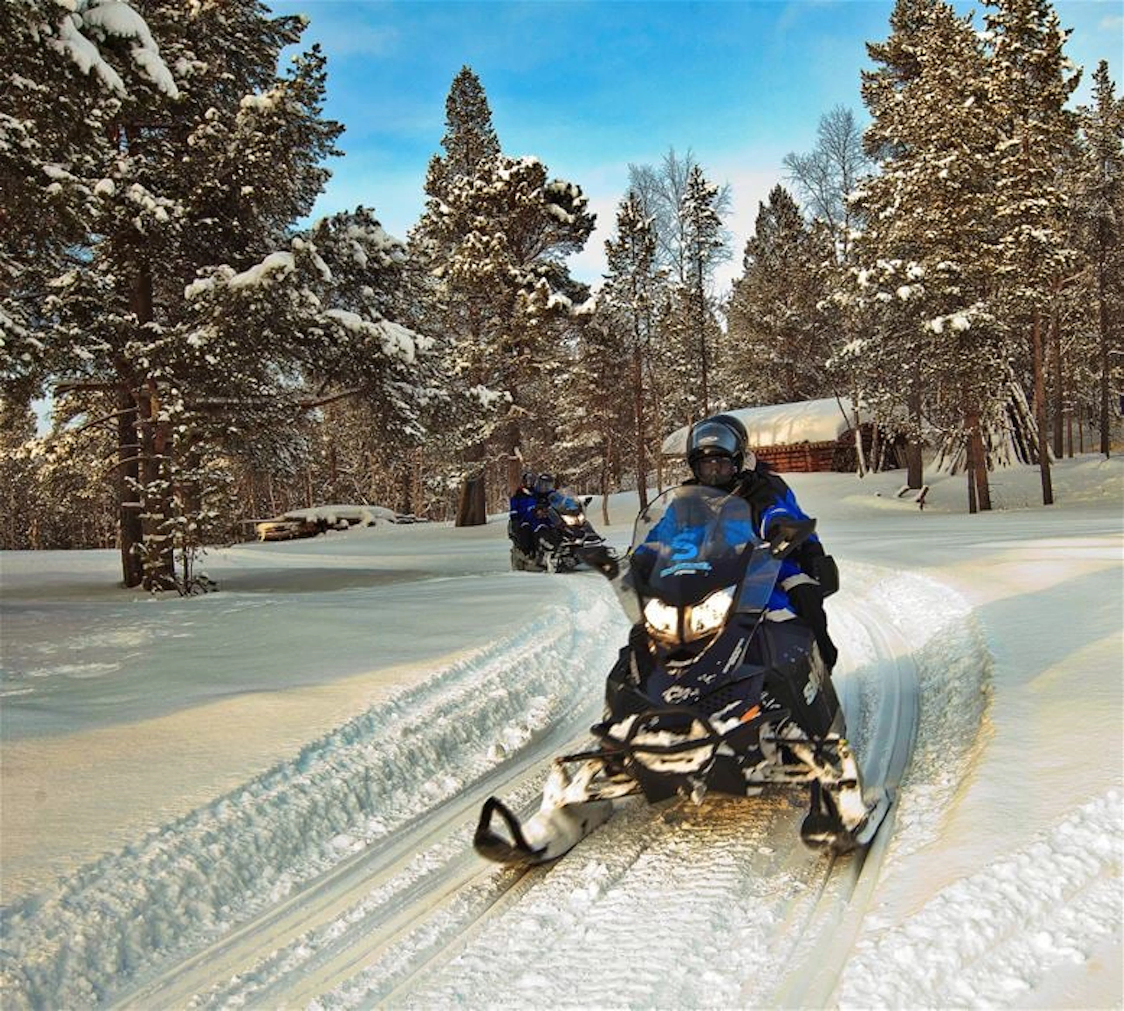 Expedición Pasvik en moto de nieve desde Kirkenes