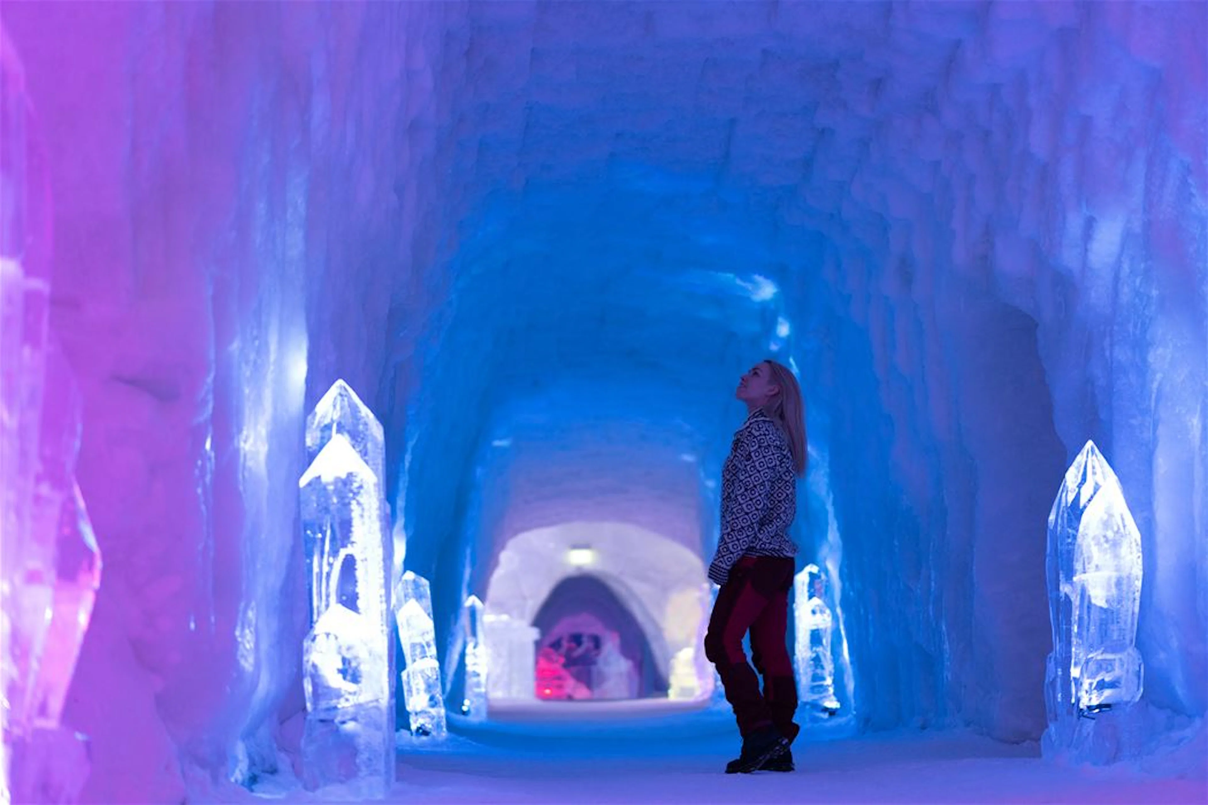 Arctic Snow Resort Kirkenes Erlebnis (13:00 Abfahrt)