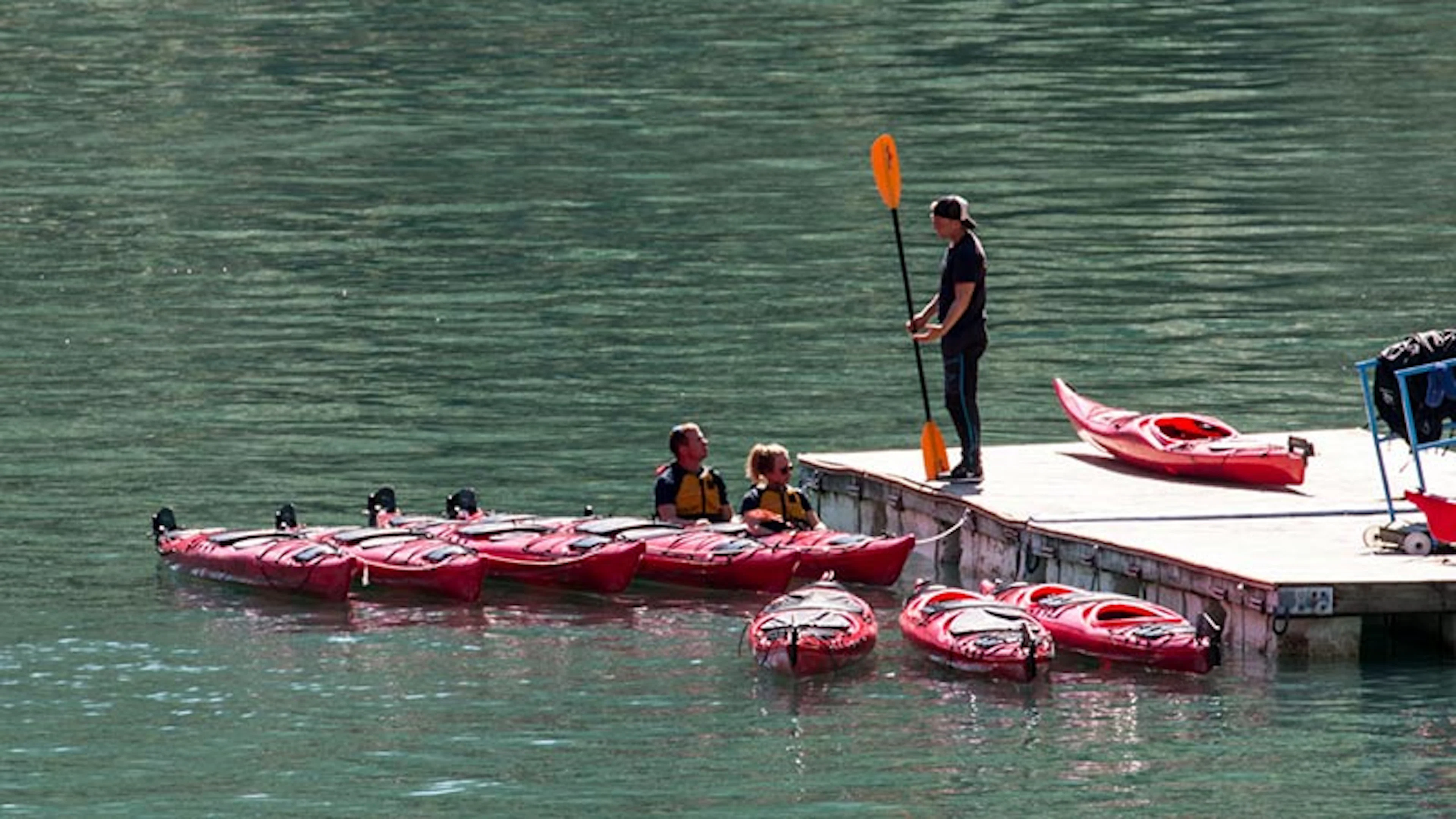 2,5 Stunden geführte Fjord-Kajaktour in Geiranger