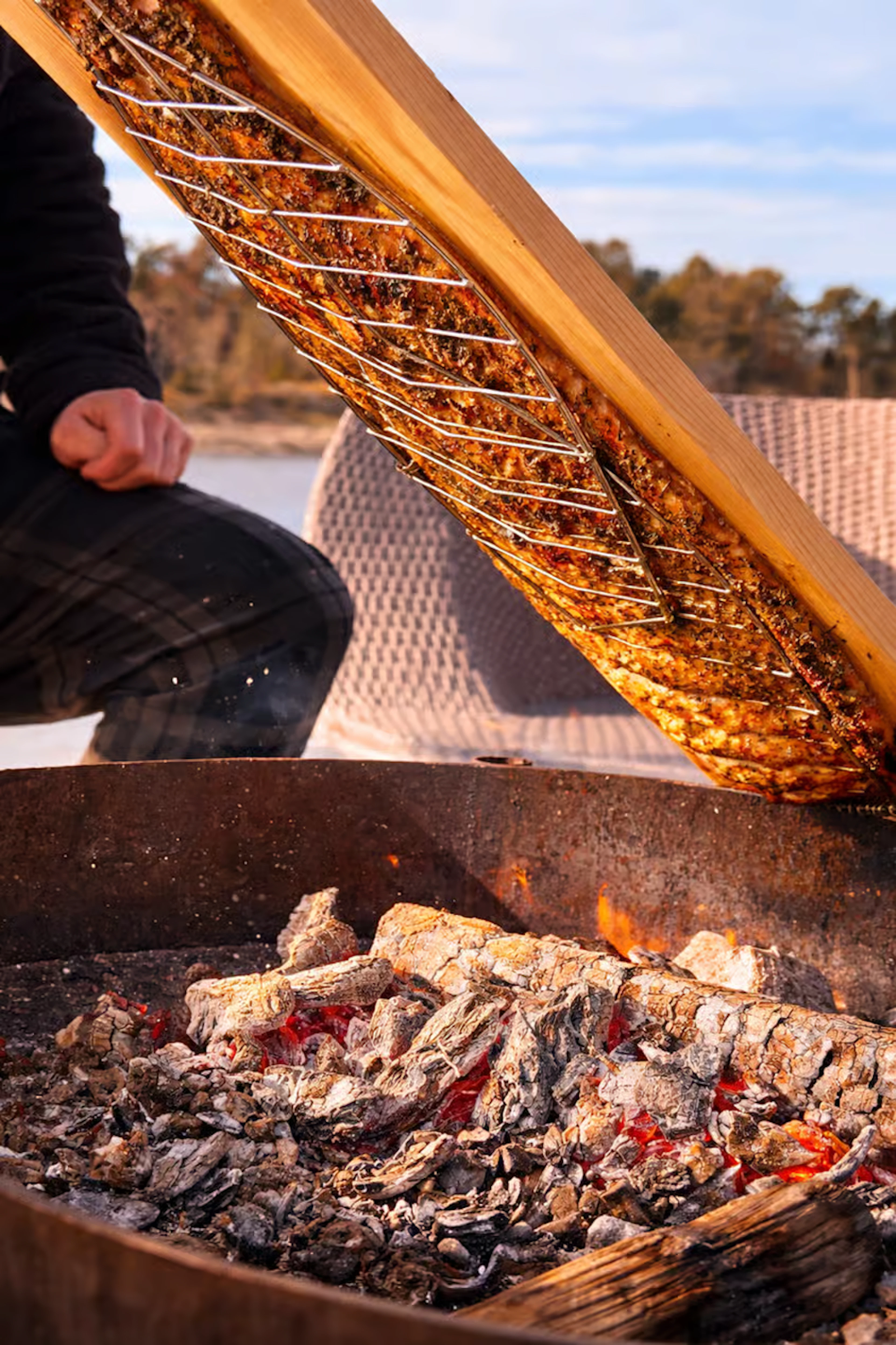 Oslo Malmøya Insel Lachs-Grillworkshop mit Jacuzzi