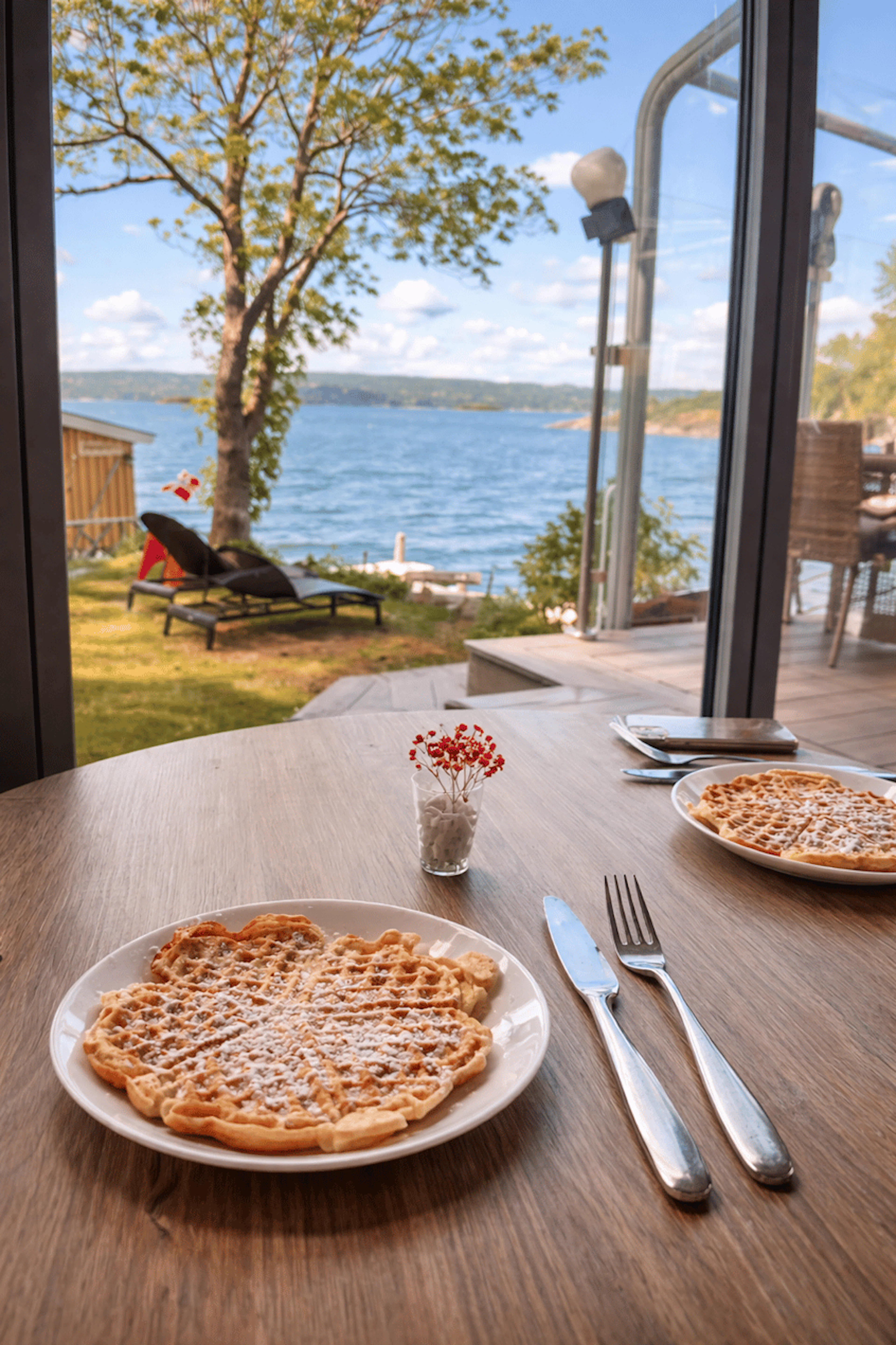 Geführte Wanderung auf der Insel Malmøya mit Waffel und Jacuzzi