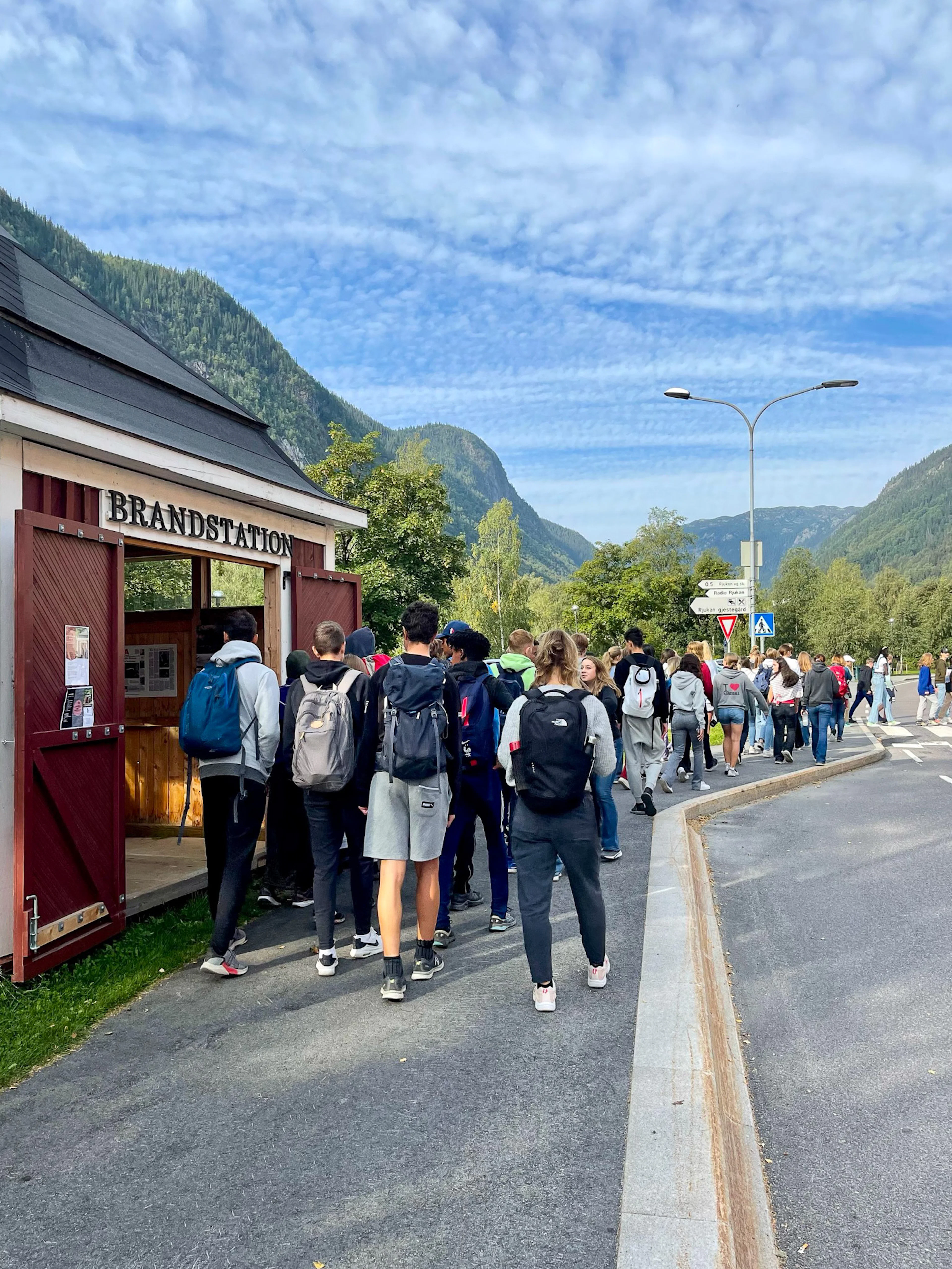 Hydrant safari - city walk in the World Heritage town of Rjukan