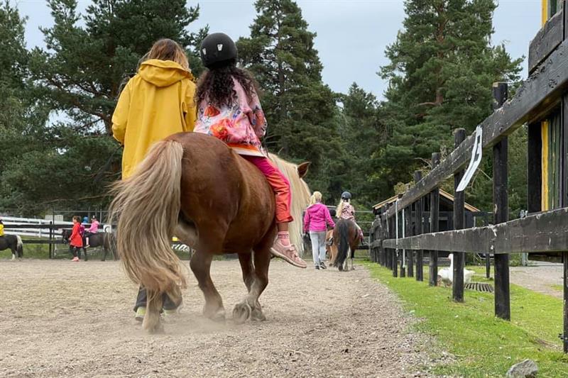 Ridning på en bane