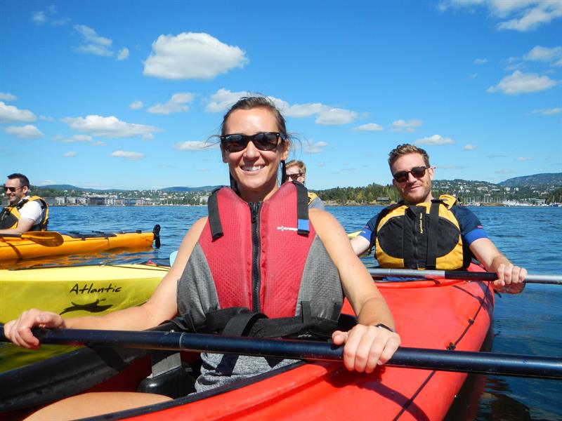 Gruppepadling i fjorden